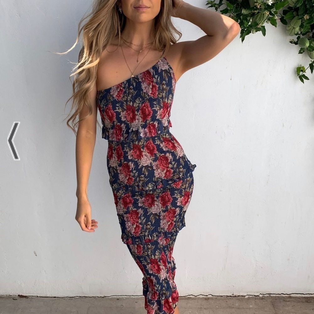 Boutique midi dress